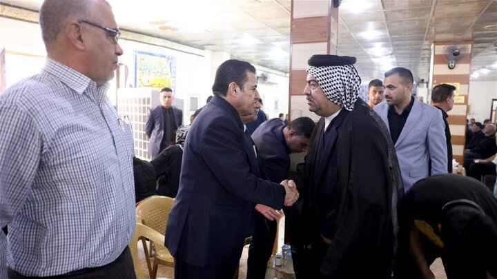 تقرير مصور/ مستشار الأمن ا لقومي يقدم واجب العزاء لذوي ضحايا حريق الهايبر ماركت بالكوت العراقية