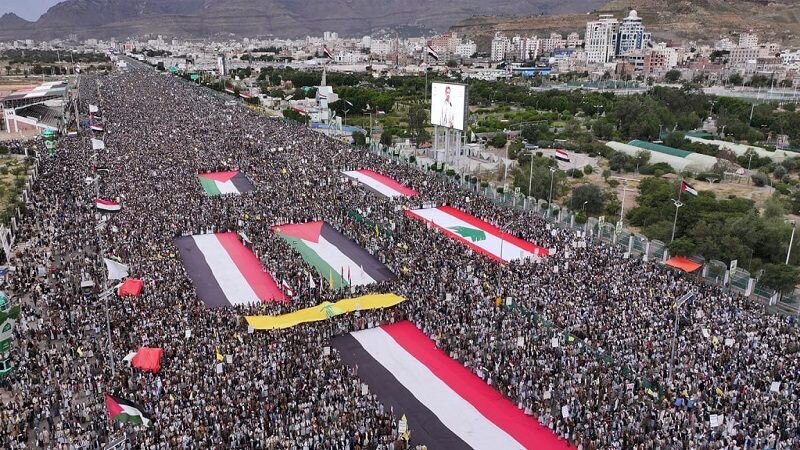 Milhões de iemenitas marcham em apoio à Palestina e condenam os planos “divisionistas” dos EUA e de Israel