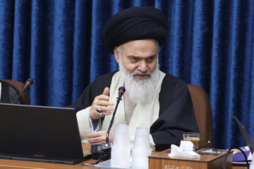 Ipinahayag ni Ayatollah Seyyed Hashem Hosseini Bushehri, pangulo ng Samahan ng mga Guro sa Seminaryo ng Qom, ang kanyang pakikiramay sa pagpanaw ni Ay