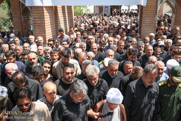 تشییع پیکر مطهر شهید مدافع وطن «حسین معینی» در منطقه کربکند اصفهان
