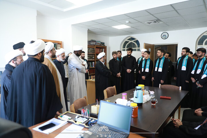 تقرير مصور/ وفد العتبة الحسينية يزور مقر جامعة آل البيت(ع) في قم