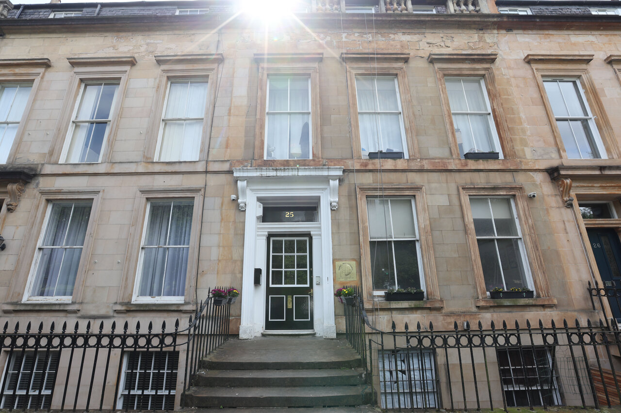 اتهام همکاری با ایران علیه مرکز اسلامی اسکاتلند