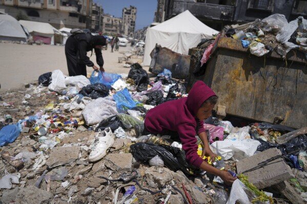 Video | Sampah Sarap Menjadi Sumber Makanan Di Gaza