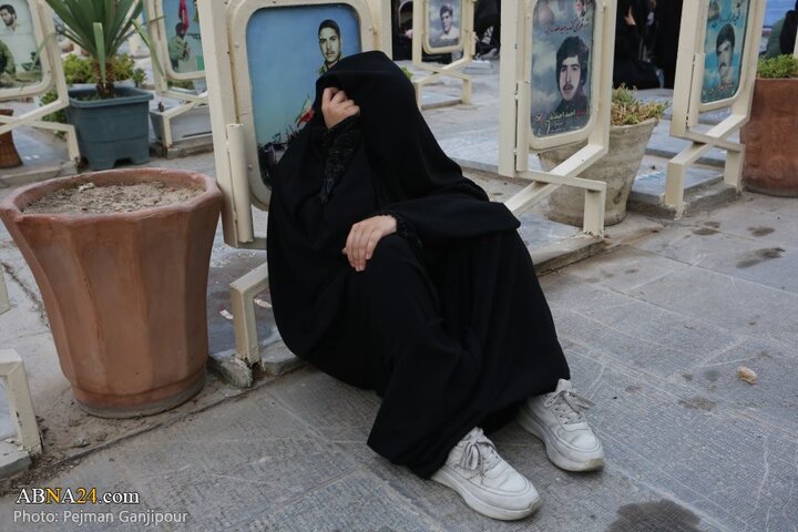 ️️مراسم سوگواری شهادت امام سجاد(ع) در جوار قبور شهدای حملات رژیم صهیونیستی در اصفهان