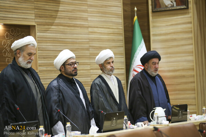 ️️نشست جامعه روحانیت شیراز به میزبانی دادگستری استان فارس
