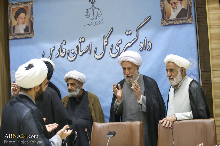 ️️نشست جامعه روحانیت شیراز به میزبانی دادگستری استان فارس