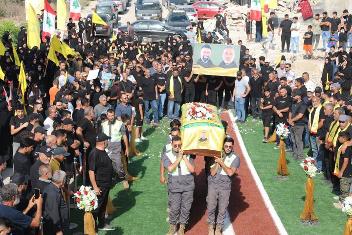 حزب الله وجماهير المقاومة يشيّعون الشّهيد علي عطوي في الناقورة