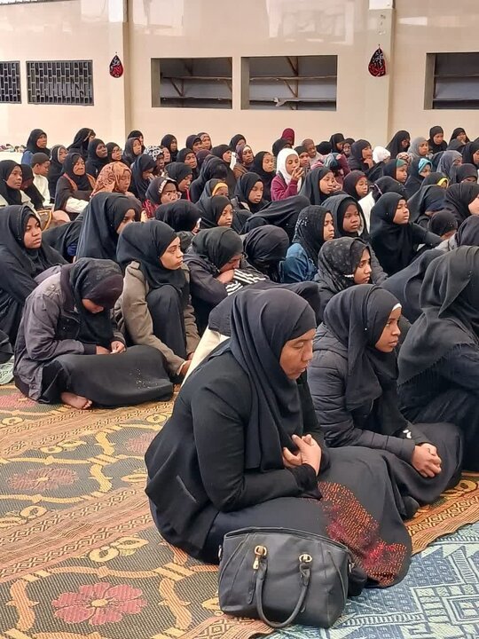 نشست نقش حضرت زینب(س) در واقعه کربلا در شهر آنتاناناریوو ماداگاسکار