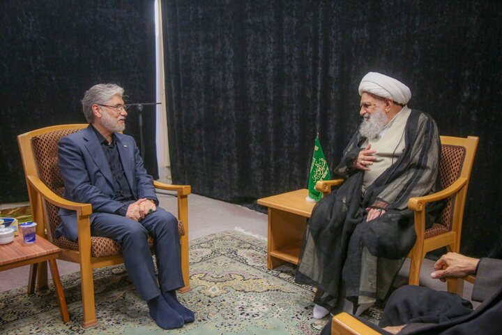 گزارش تصویری | دیدار وزیر علوم، تحقیقات و فناوری با آیت‌الله «کریمی جهرمی»