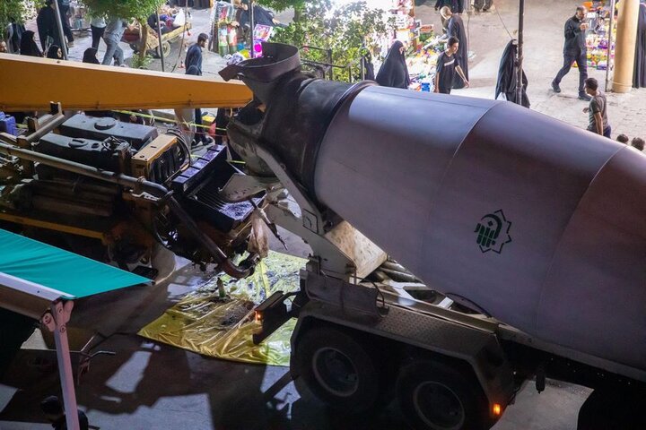 صبّ أكثر من 200 م³ من الخرسانة في المساحات الإضافية لصحن أم البنين (عليها السلام)