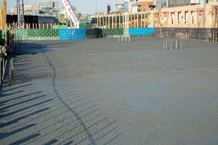 صبّ أكثر من 200 م³ من الخرسانة في المساحات الإضافية لصحن أم البنين (عليها السلام)