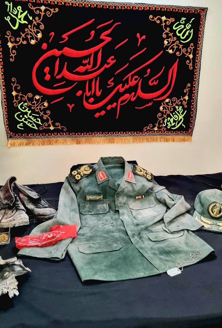 تقرير مصور/ البدلة العسكرية للشهيد "حسين سلامي"