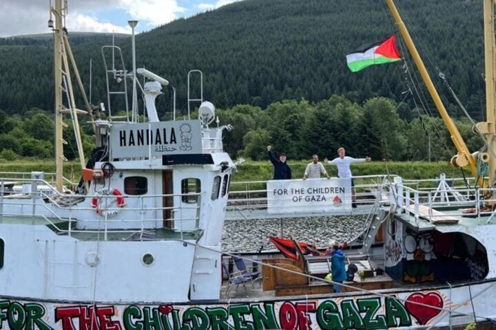 गज़्ज़ा की नाकाबंदी तोड़ने के लिए निकला हंज़ला अंतर्राष्ट्रीय जलक्षेत्र में पहुंचा  गज़्ज़ा की नाकाबंदी तोड़ने के लिए निकला हंज़ला अंतर्राष्ट्रीय जलक्षेत्र में पहुंचा