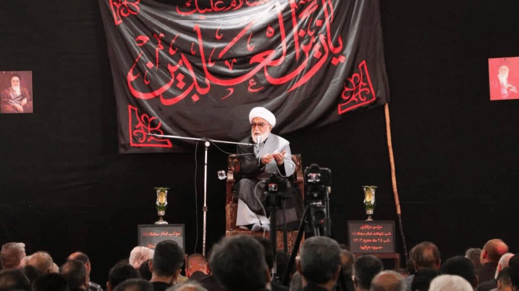 ویدئو | بزرگداشت شهدای حملات رژیم صهیونیستی جلوه وحدت ایران و افغانستان در حسینیه هراتی‌های مشهد