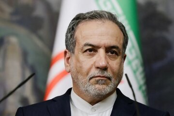 Araghchi: Iran ay Hindi Tatalikod sa Programa ng Pagpayaman ng Nuklear
