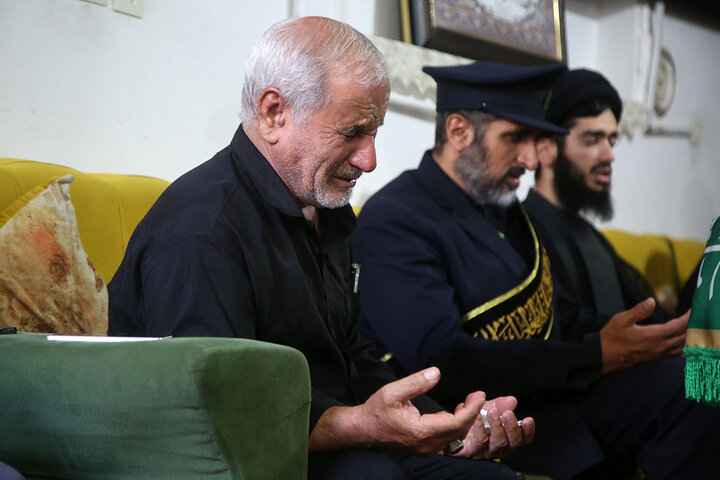 Photos: Servants of Hazrat Masoumeh shrine honor families of martyrs of 12-day Sacred Defense