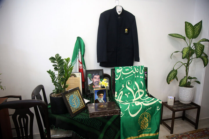 Photos: Servants of Hazrat Masoumeh shrine honor families of martyrs of 12-day Sacred Defense