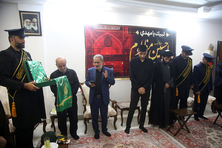 Photos: Servants of Hazrat Masoumeh shrine honor families of martyrs of 12-day Sacred Defense