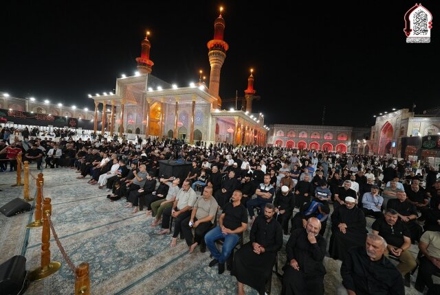 العتبة الكاظمية المقدسة تحيي الليالي السجادية