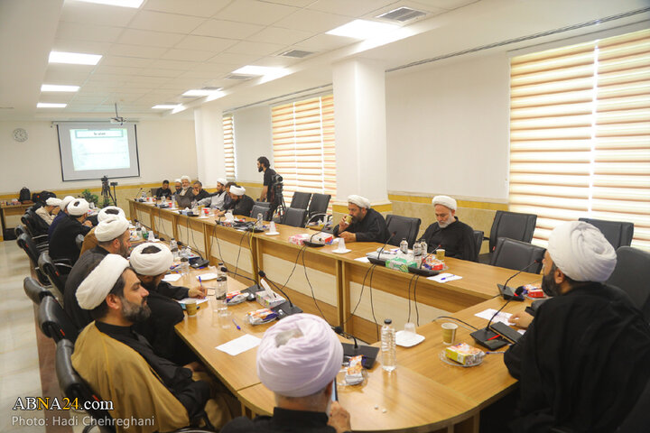 همایش نخبگانی "یاران حبیب " در شهر قم