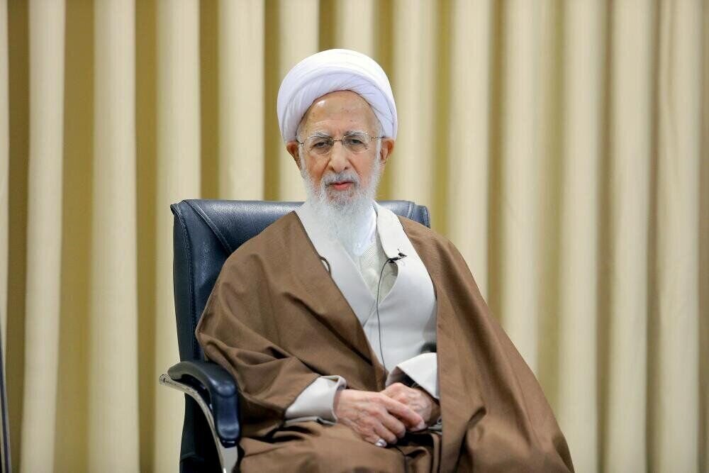 Grand Ayatollah Abdullah Javadi Amoli pays tribute to Ayatollah Naeemabadi