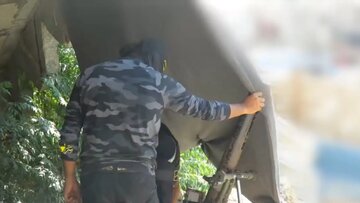 Видео | «Сарайя аль-Кудс» транслирует кадры обстрела израильских солдат и техники в Хан-Юнисе