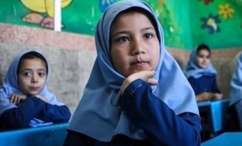 ایران آماده ارائه آموزش آنلاین به دانش‌آموزان افغانستانی است
