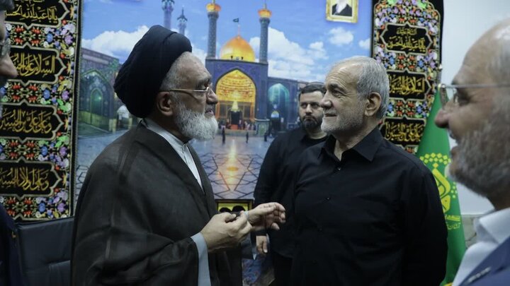 Informe fotográfico | El presidente de Irán visita Qom y se reúne con el custodio del santuario de la señora Fátima Masuma
