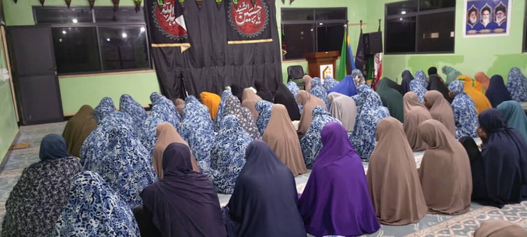 Dua ya Nudba Yasomwa kwa Hisia Kuu na Mabinti wa Madrasa ya Hazrat Zainab (SA) Kigamboni – Wakiadhimisha Mapenzi kwa Imam wa Zama (a.t.f.s)
