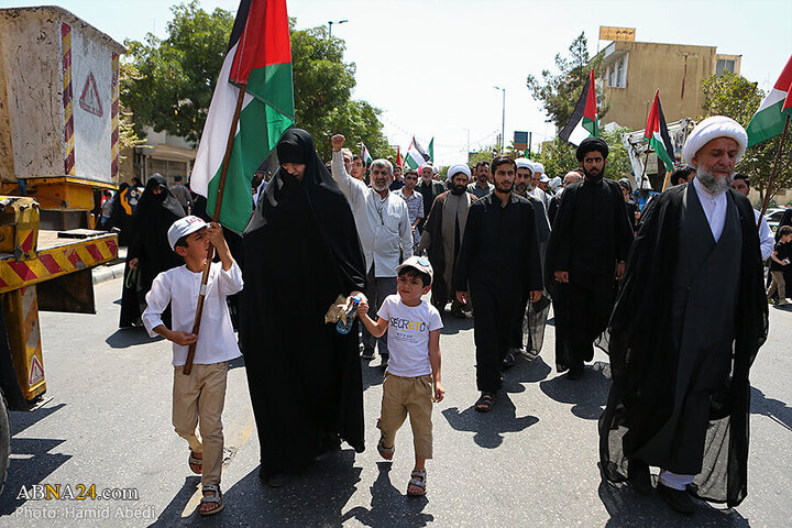 تقرير مصور/ مسيرة واسعة في مدينة قم تحت عنوان "جمعة الغضب والنصر"
