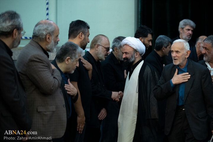 مراسم اربعین دانشمند هسته‌ای شهید محمدمهدی طهرانچی در حرم حضرت عبدالعظیم(ع)