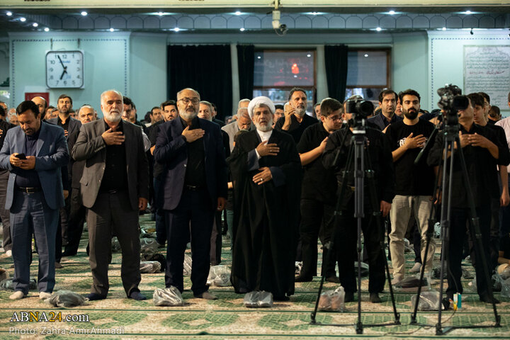 مراسم اربعین دانشمند هسته‌ای شهید محمدمهدی طهرانچی در حرم حضرت عبدالعظیم(ع)