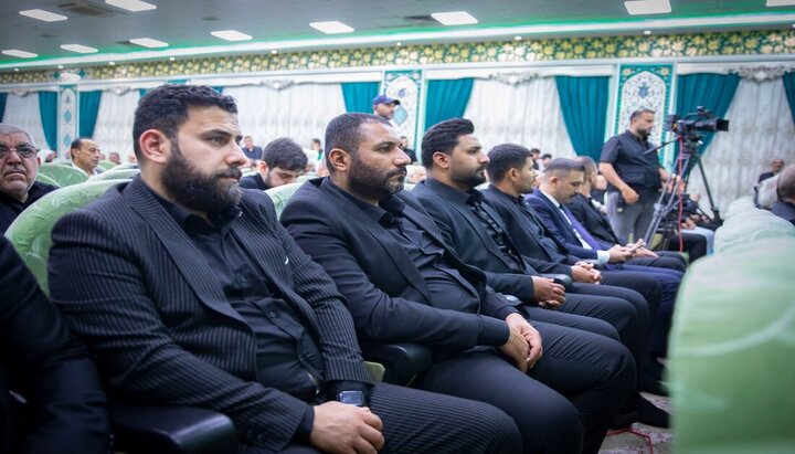 تقرير مصور/ حفل تأبيني بمناسبة الذكرى السنوية الرابعة لرحيل المرجع الحكيم في حرم الإمام الحسين(ع)