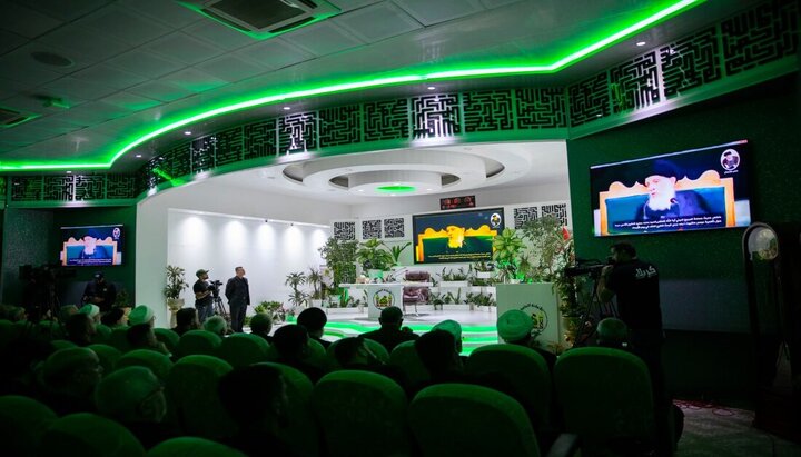 تقرير مصور/ حفل تأبيني بمناسبة الذكرى السنوية الرابعة لرحيل المرجع الحكيم في حرم الإمام الحسين(ع)