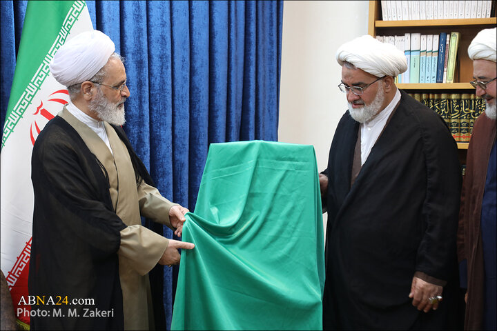 نشست خبری رونمایی از پوستر فراخوان مقالات کنگره علمی و بین‌المللی امناءالرسل