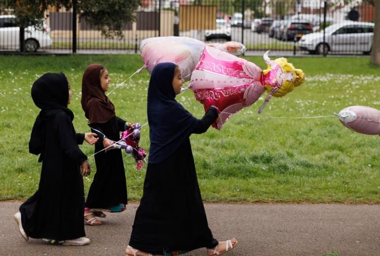 عادی‌سازی اسلام‌هراسی در بریتانیا؛ زنگ خطری برای جامعه