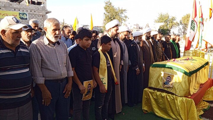 حزب الله وجماهير المقاومة يشيّعون الشّهيد مصطفى حاريس في عيتا الشعب جنوب لبنان