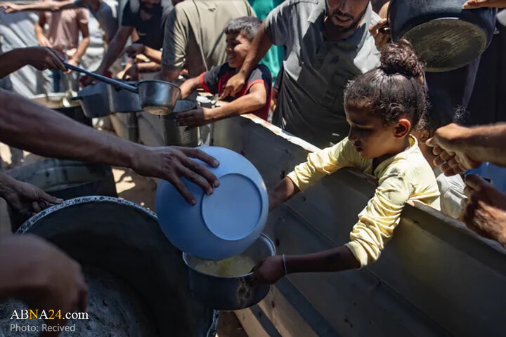 در محاصره نان، در حصار بی‌تفاوتی