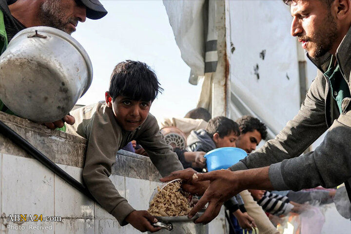 در محاصره نان، در حصار بی‌تفاوتی