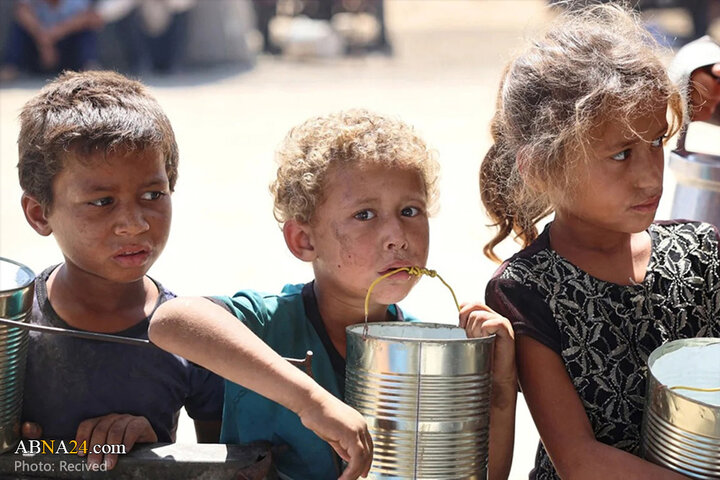 در محاصره نان، در حصار بی‌تفاوتی