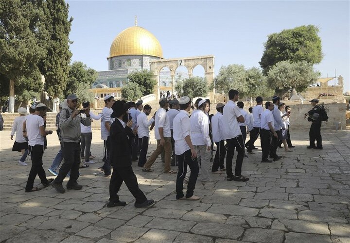 یورش شهرک‌نشینان صهیونیست به مسجد الاقصی