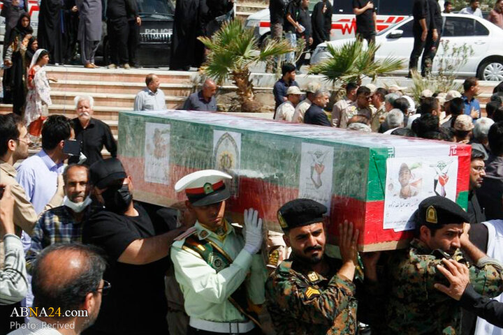 تشییع پیکر شهدای حمله تروریستی به دادگستری زاهدان