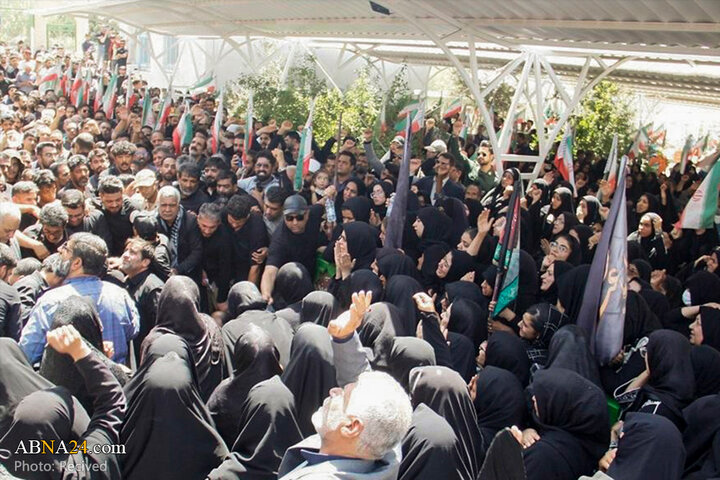 تشییع پیکر شهدای حمله تروریستی به دادگستری زاهدان