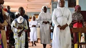 अफ्रीका, कांगों मे तकफीरी आतंकी गुट का आतंक, 20 से अधिक लोगों की हत्या