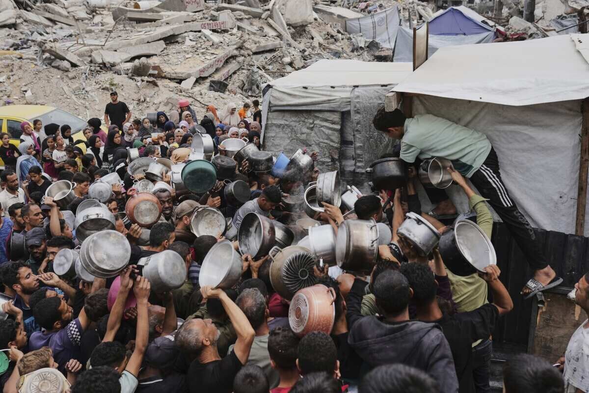 Mais de 1.200 idosos morrem de fome em Gaza enquanto Israel intensifica o bloqueio