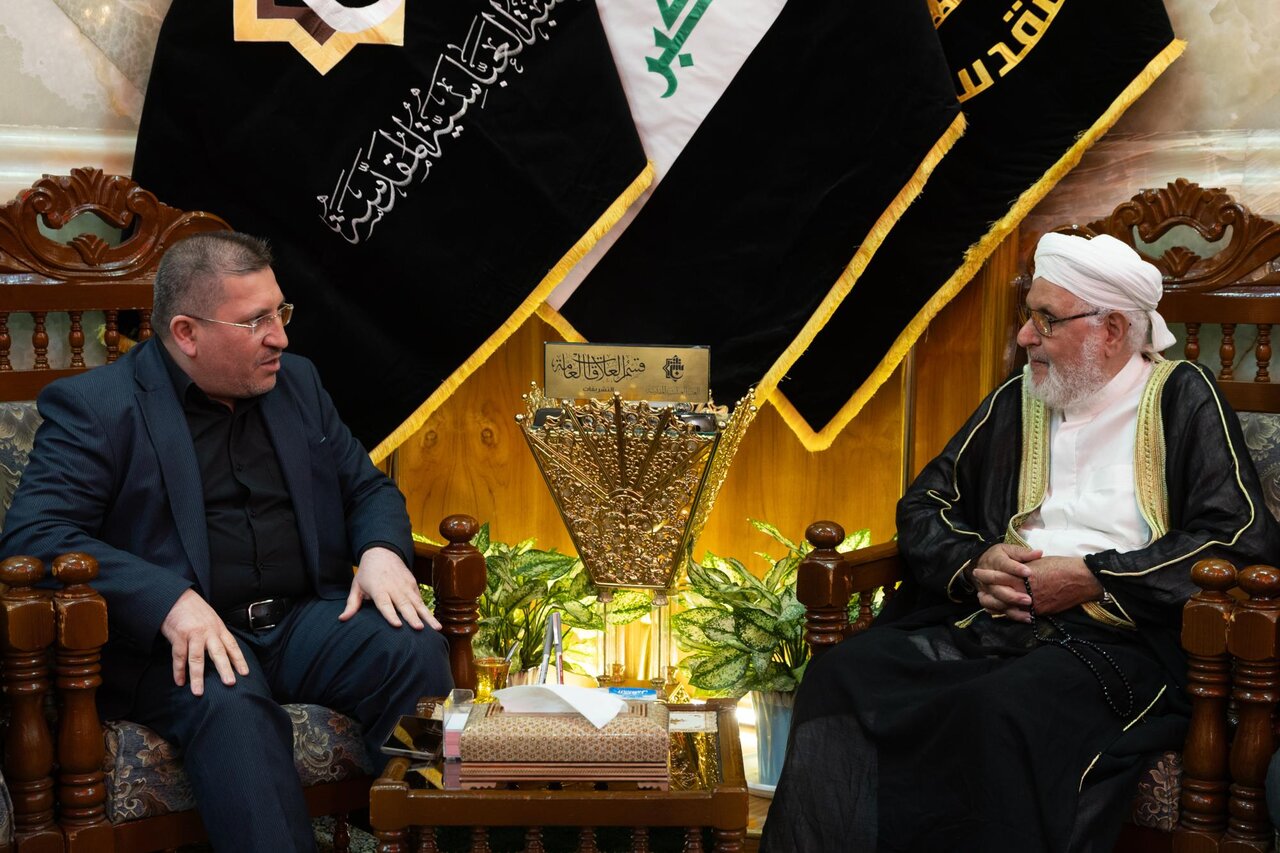 A delegation from Sunni Endowment Bureau praises services provided to visitors by Al-Abbas Shrine