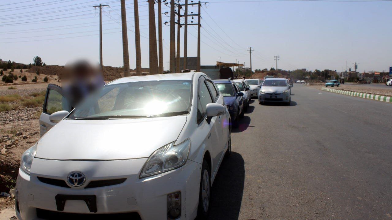 اعزام کاروان همدلی استان هرات افغانستان به مرز اسلام‌قلعه برای کمک به مهاجران بازگشتی + تصاویر