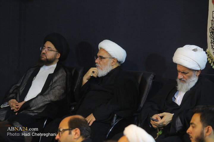 مراسم عزاداری دهه اول ماه صفر در بیت مرحوم آیت‌الله شاه آبادی