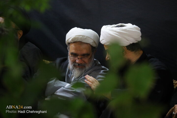 مراسم عزاداری دهه اول ماه صفر در بیت مرحوم آیت‌الله شاه آبادی