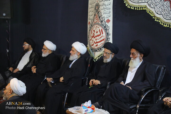 مراسم عزاداری دهه اول ماه صفر در بیت مرحوم آیت‌الله شاه آبادی